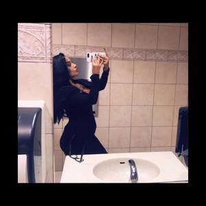 Meet your Posher, Bella